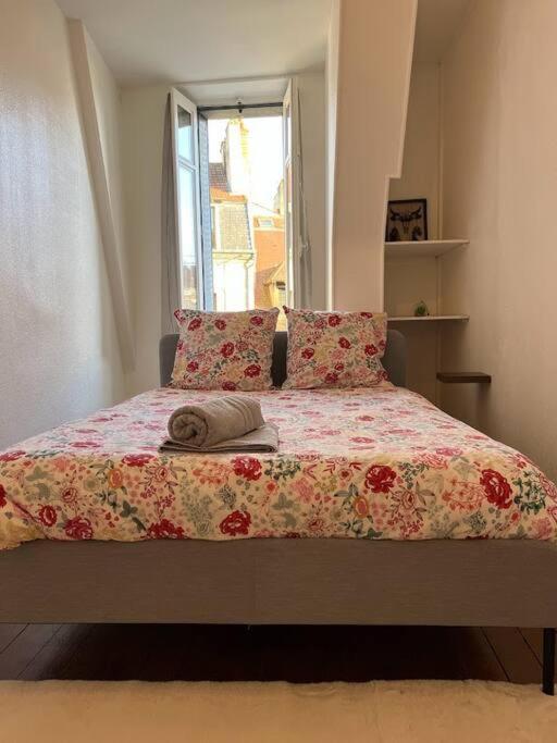 Apartament Le Comte Est Bon, Quartier Antiquaires Dijon Zewnętrze zdjęcie